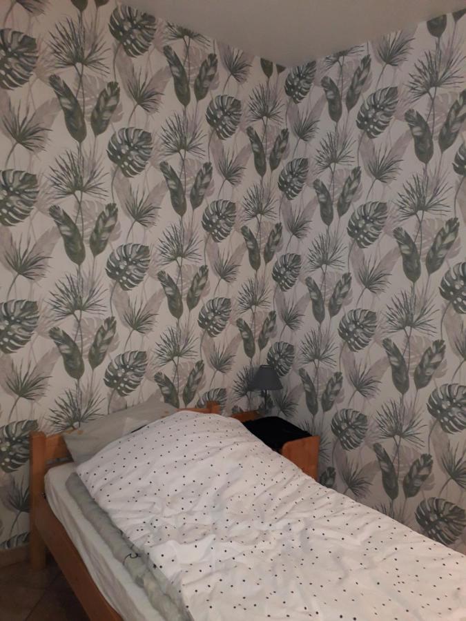 Larondefauchee Guest House Bleid ภายนอก รูปภาพ