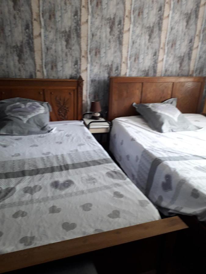 Larondefauchee Guest House Bleid ภายนอก รูปภาพ